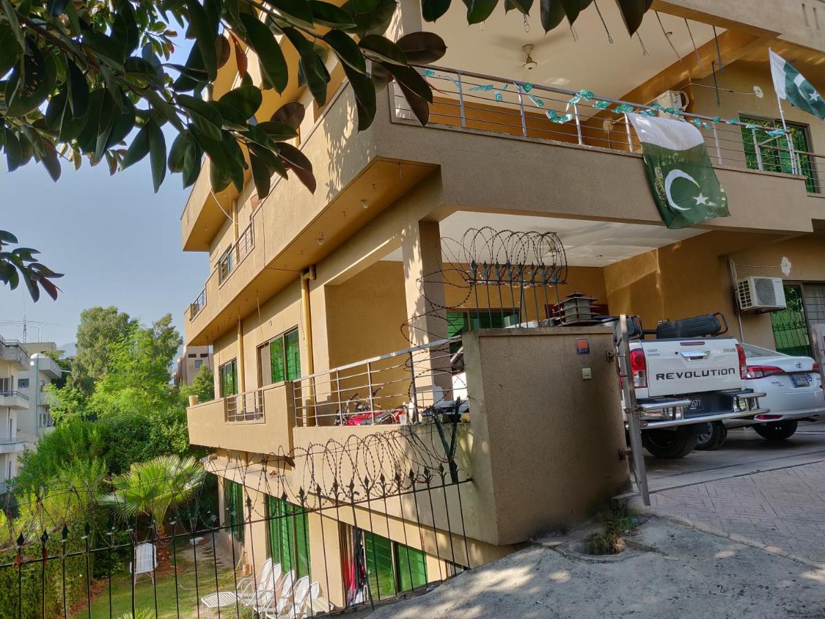 The Travelers Den Hotel Islamabad Exterior foto
