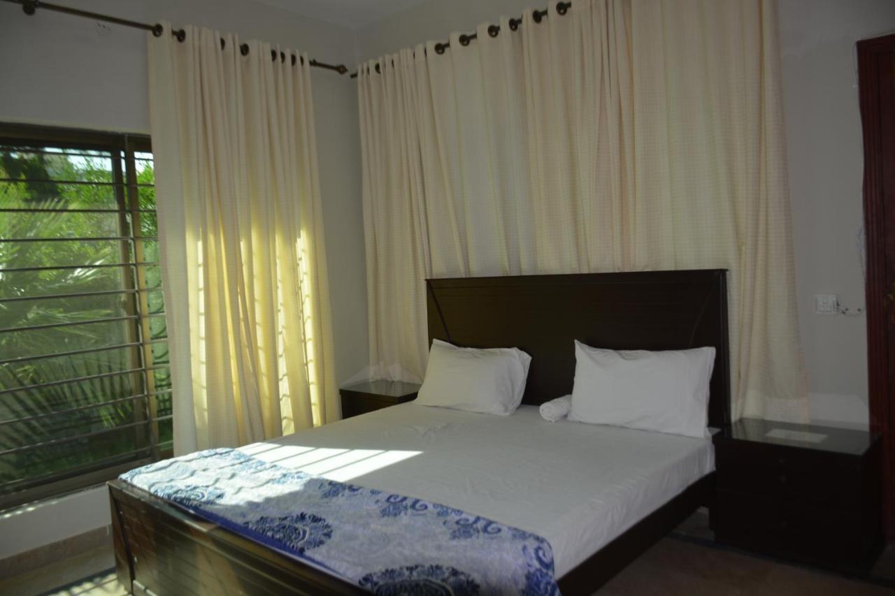 The Travelers Den Hotel Islamabad Exterior foto