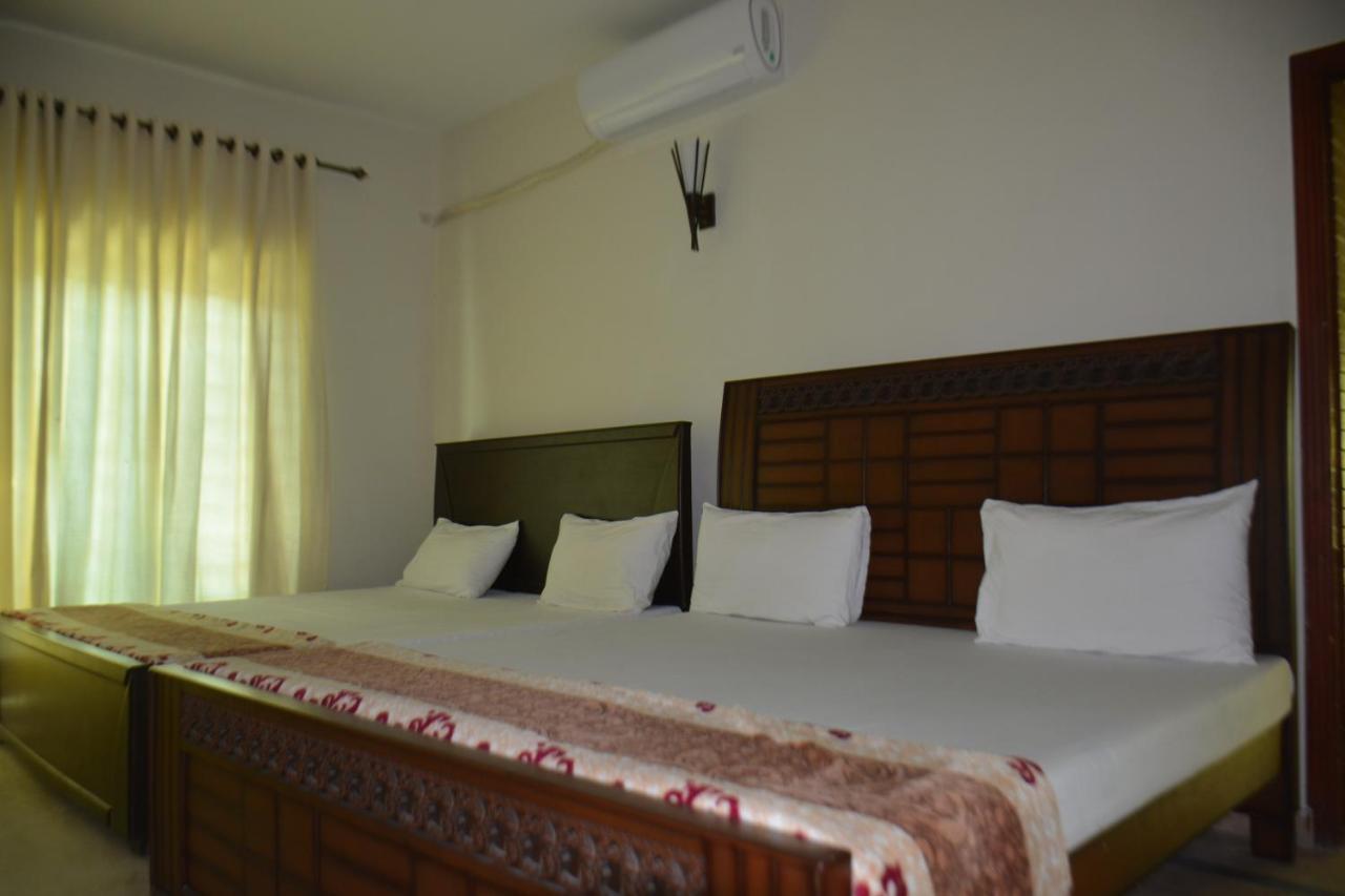 The Travelers Den Hotel Islamabad Exterior foto